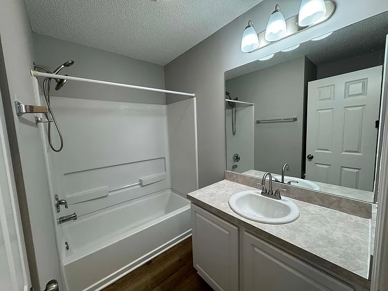 4 Sagebrook Dr — Photo 22