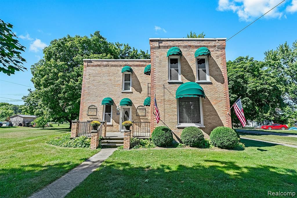 5558 Mill St, Peck, MI 48466 Zillow