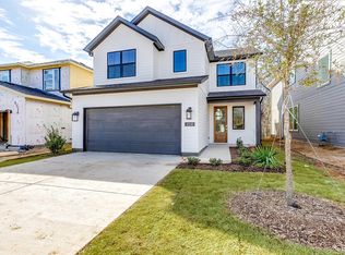 4518 Hogans Alley Dr, Arlington, TX 76001