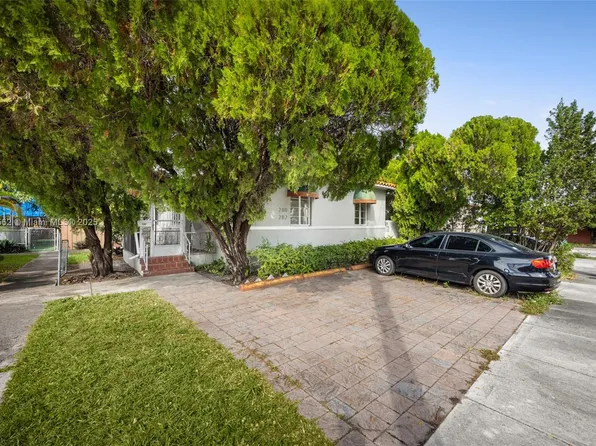 282 NW 41st Ave, Miami, FL 33126