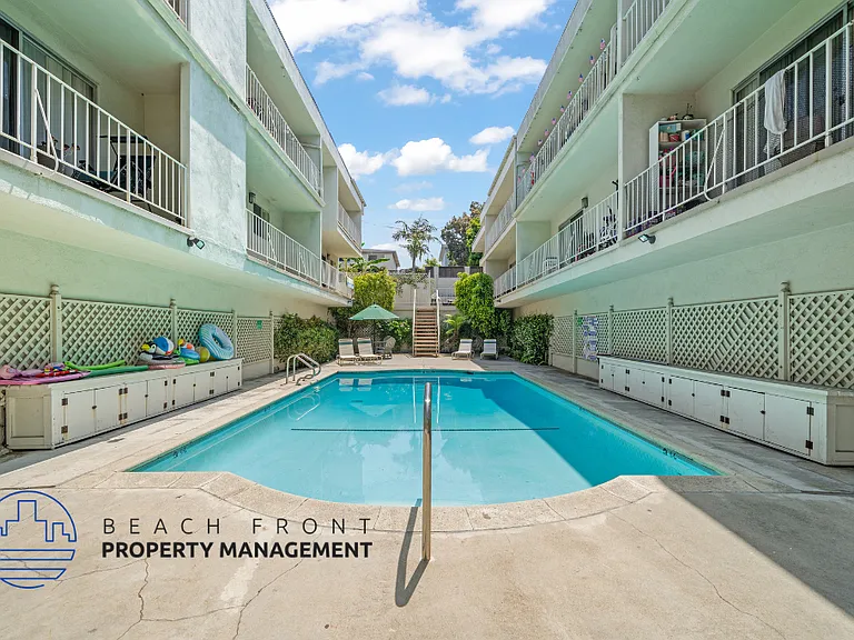 2700 Aviation Blvd #2704 — Photo 6