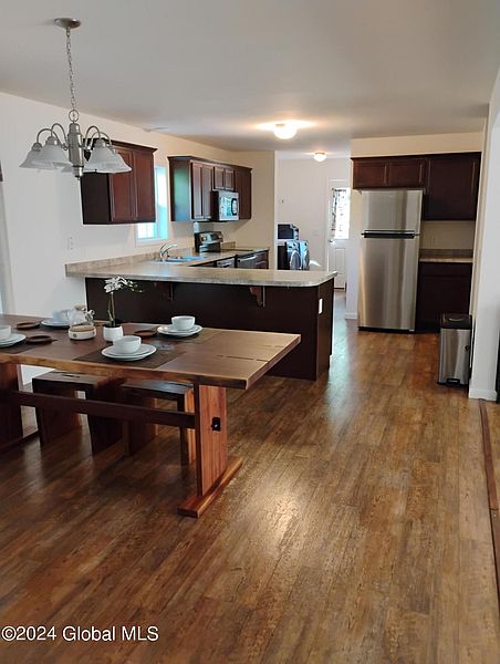 3rd image of 1 Gertrude St