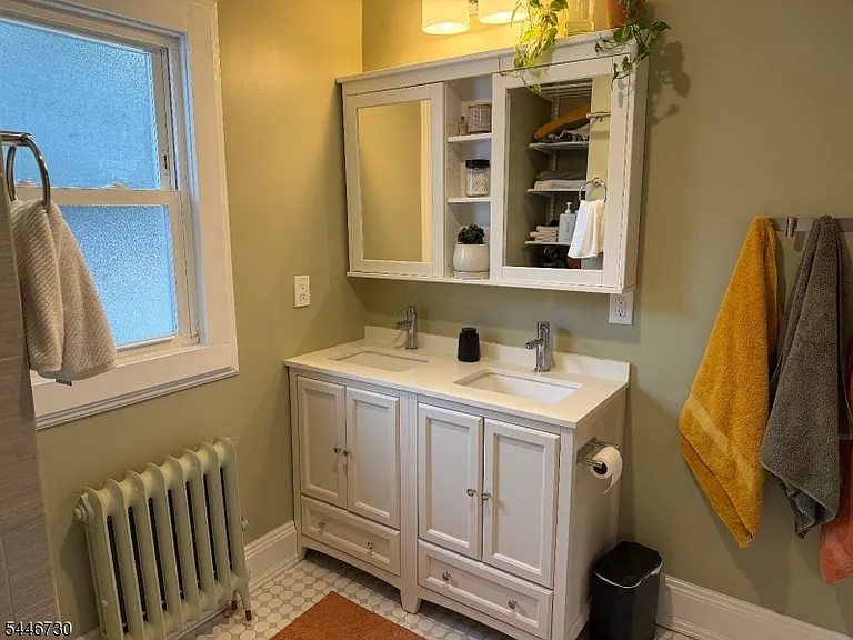 86 Jacoby St — Photo 18