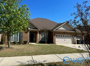 4513 Blairmont Dr SE, Owens Cross Roads, AL 35763