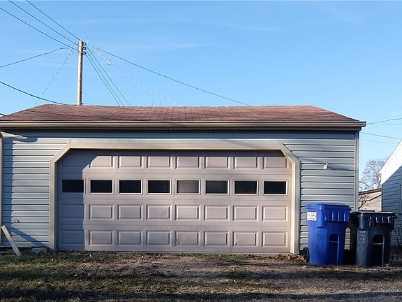 2nd image of 652 Ohio Ave