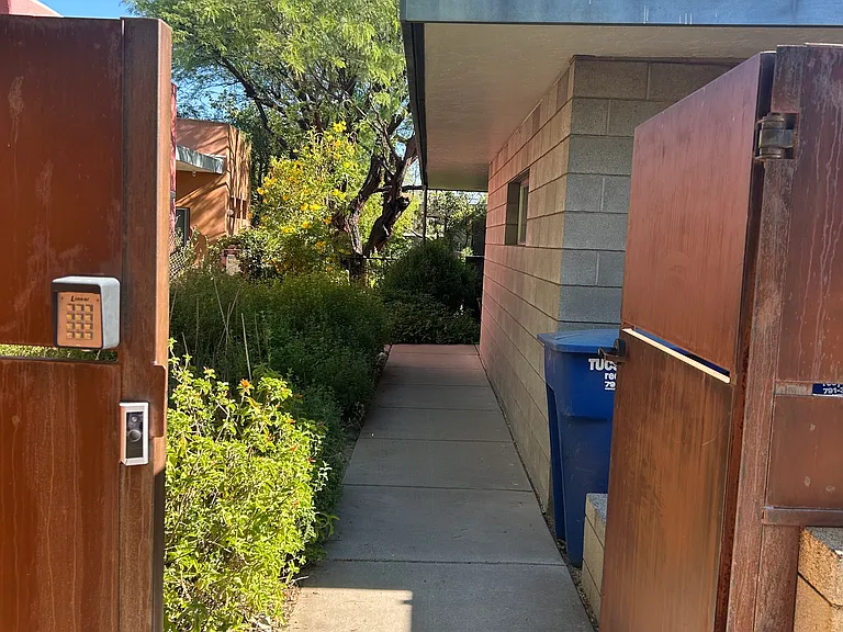 3203 E Terra Alta Blvd #B — Photo 23