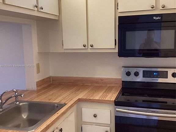 2nd image of 10357 NW 8th St #105