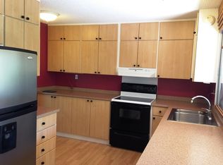 406 Koko Isle Cir, Honolulu, HI 96825