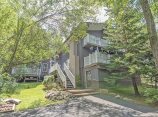 3158 Laurel View Ln, Tobyhanna, PA