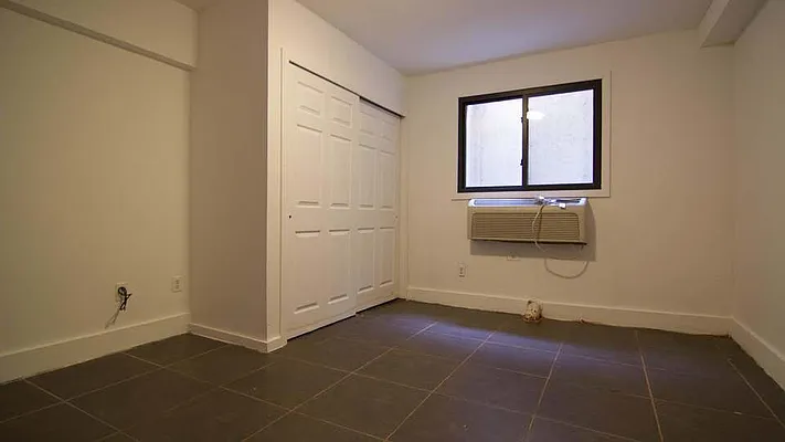 Rented by Nooklyn NYC LLC | media 33