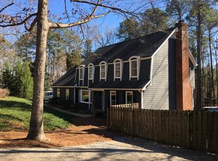101 Larkwood Ln, Cary, NC 27518