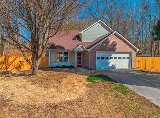 109 Richmond Dr, Dawsonville, GA 30534