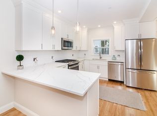 209 Havre St APT 2, Boston, MA 02128