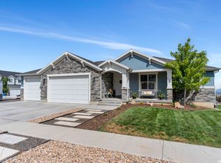 404 W Quaking Aspen St, Payson, UT 84651