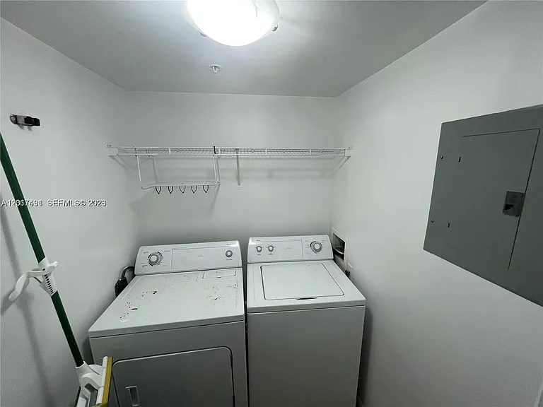9201 Collins Ave #321 — Photo 18