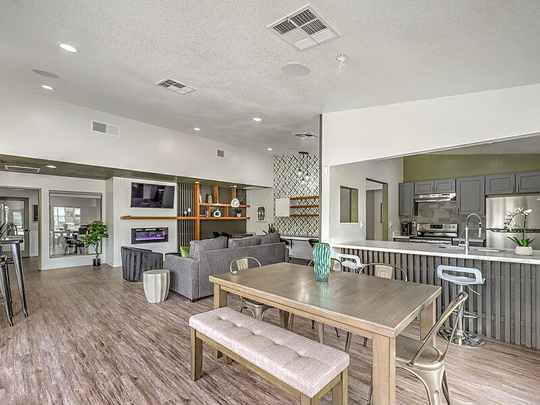 Gateway Villas — Photo 41
