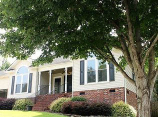 407 Two Gait Ln, Simpsonville, SC 29680