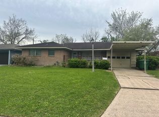 6841 Concho St, Houston, TX 77074