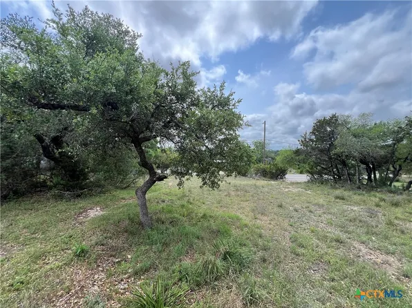 572 Wickford Way, Canyon Lake, TX 78133