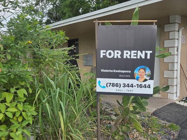 435 NW 41st St APT 1-4