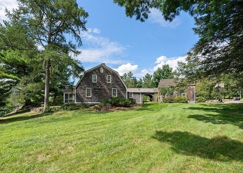 1st image of 56 Ballardvale Rd