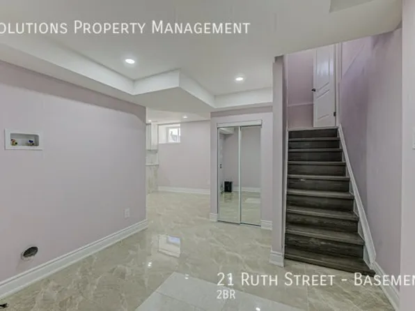 21 Ruth St #Basement, Brantford, ON N3S 1L7