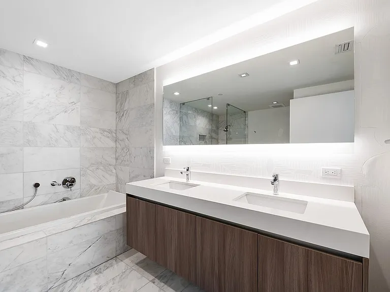 401 N Birch Rd #700 — Photo 21
