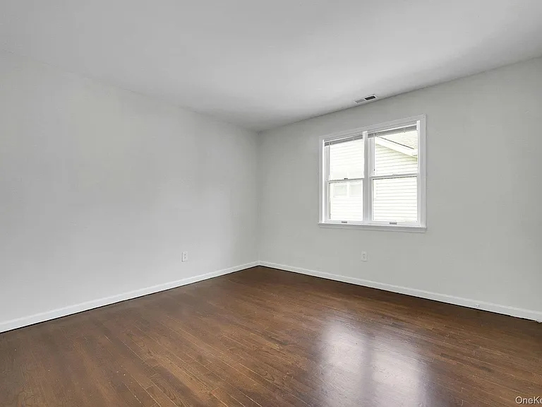 54 Washington St #2 — Photo 22