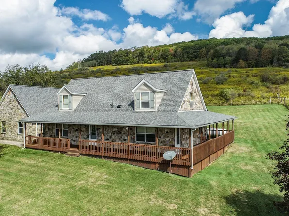 5024 Cranesville Rd, Oakland, MD 21550