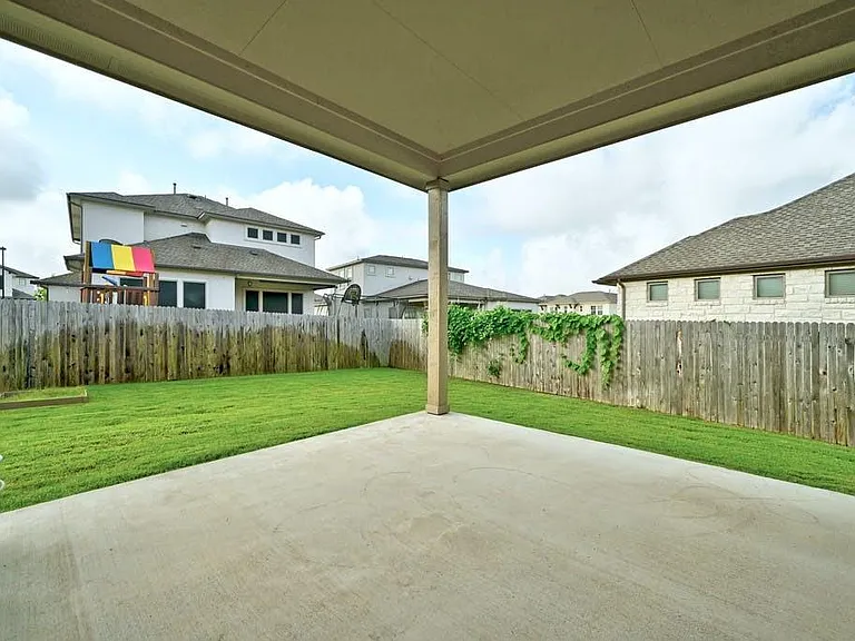 6725 Denia Dr — Photo 22