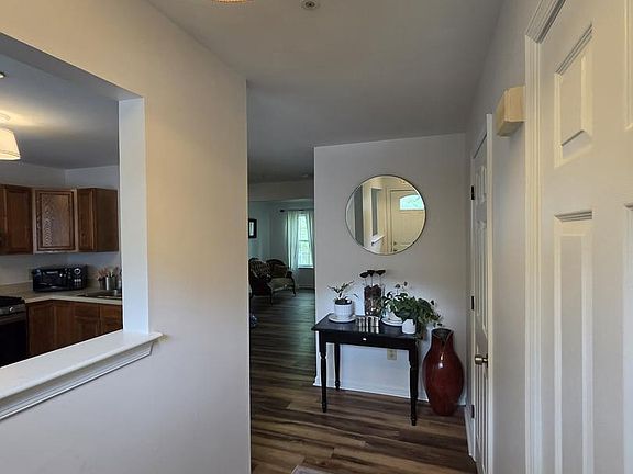 2nd image of 6650 Ridgeborne Dr