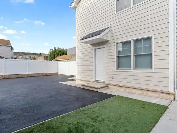 6717 Madison Street image 3 of 28