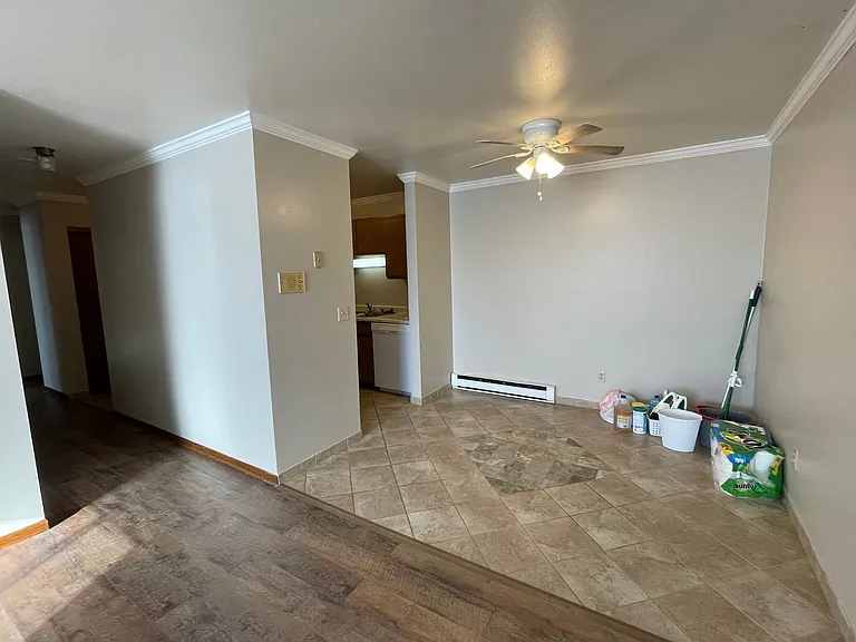 N114W15846 Sylvan Cir — Photo 25