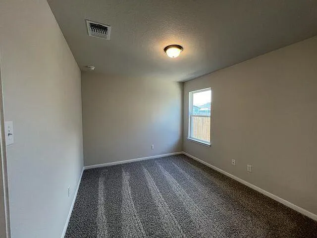 2152 Meridian Loop — Photo 7