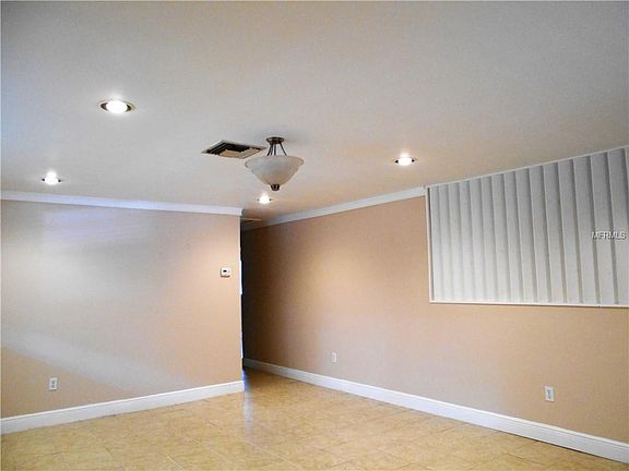 2nd image of 3012 Willow Ave