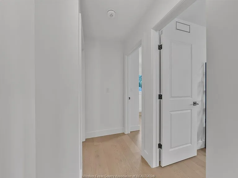 281 Brighton Rd — Photo 33