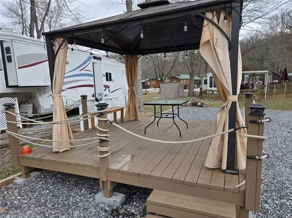 155 Fishtail Cir #246, Cleveland, GA 30528