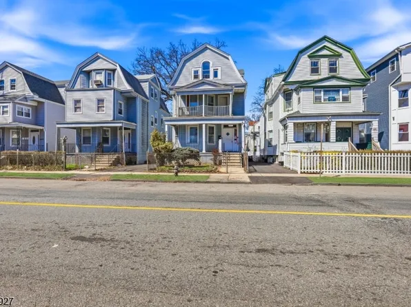 243 S Clinton St #3, East Orange City, NJ 07018