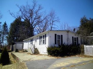 4 3rd Ave, Ware, MA 01082