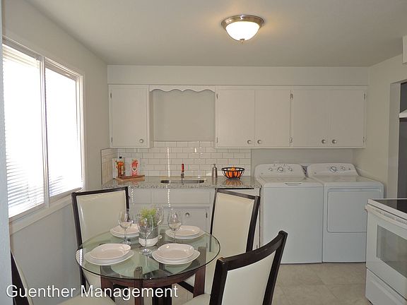 4th image of 2717 E Diamond Ave 2717 E Diamond Ave #4