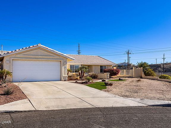 2nd image of 3289 Hidden Valley Dr
