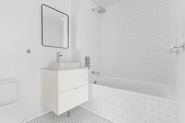 Sold by Compass | media 7