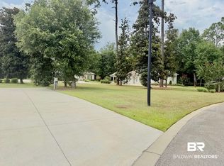 22203 Resort Blvd #34, Fairhope, AL 36532