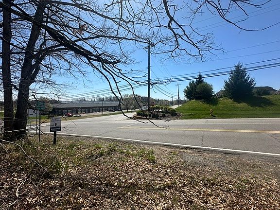 2nd image of Ridge Rd