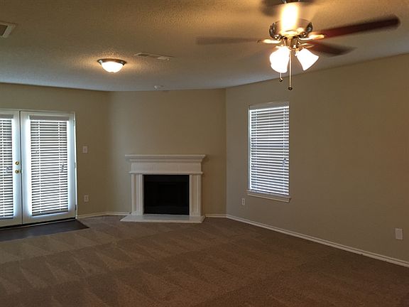 2nd image of 7406 Rochester Ln