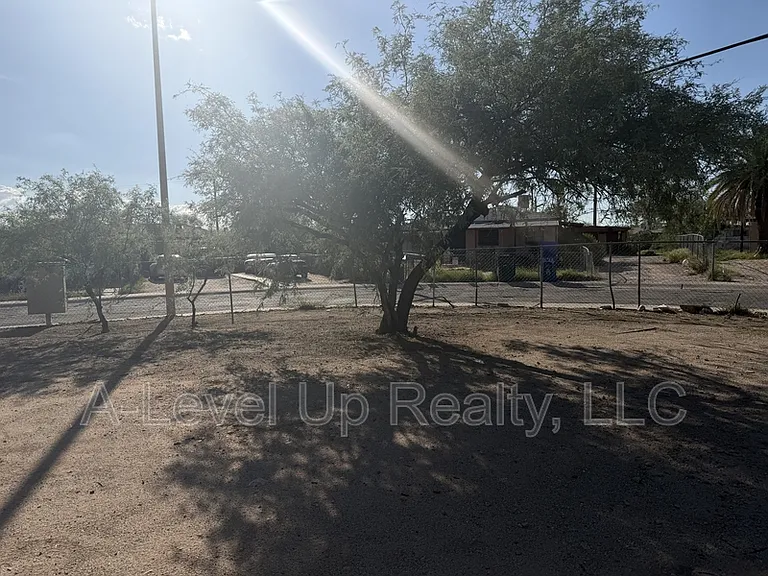 2705 S Monterey Vis — Photo 19