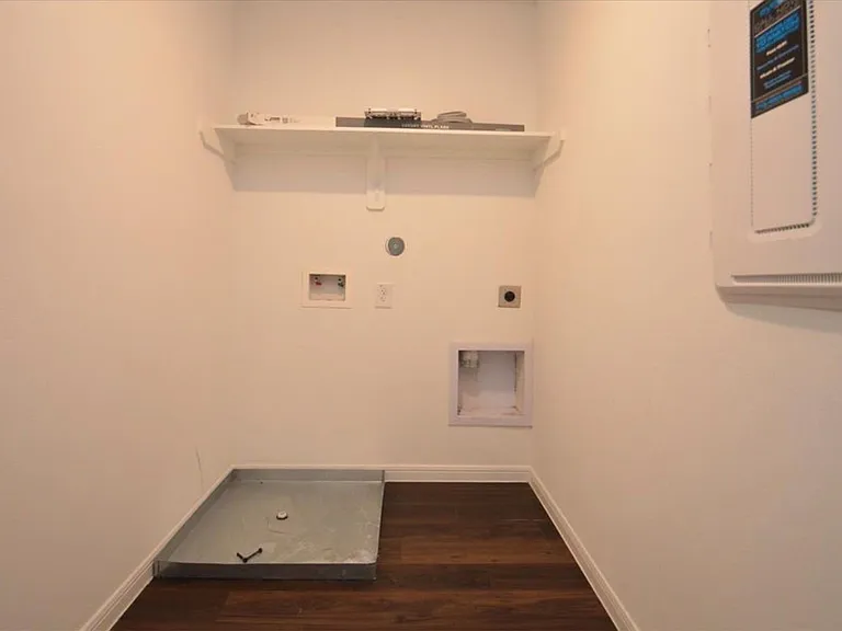 16412 Big Hickory Dr — Photo 15