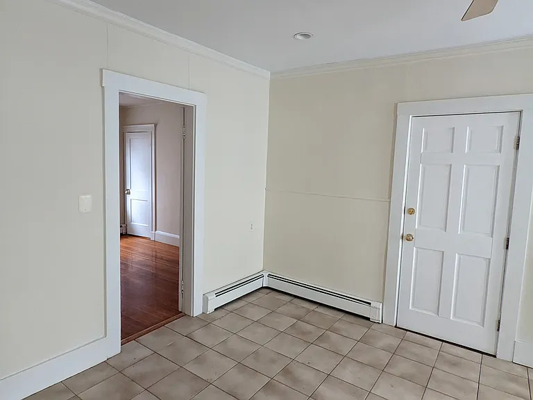 15 Egerton Rd #1 — Photo 12