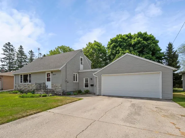 2515 37th STREET, Two Rivers, WI 54241