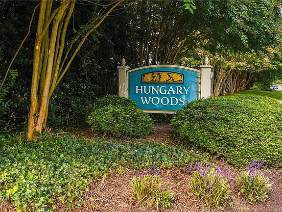 3rd image of 9412 Hungary Woods Dr